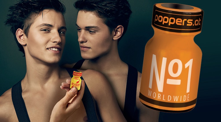 Zwei Jungs mit Rush Poppers